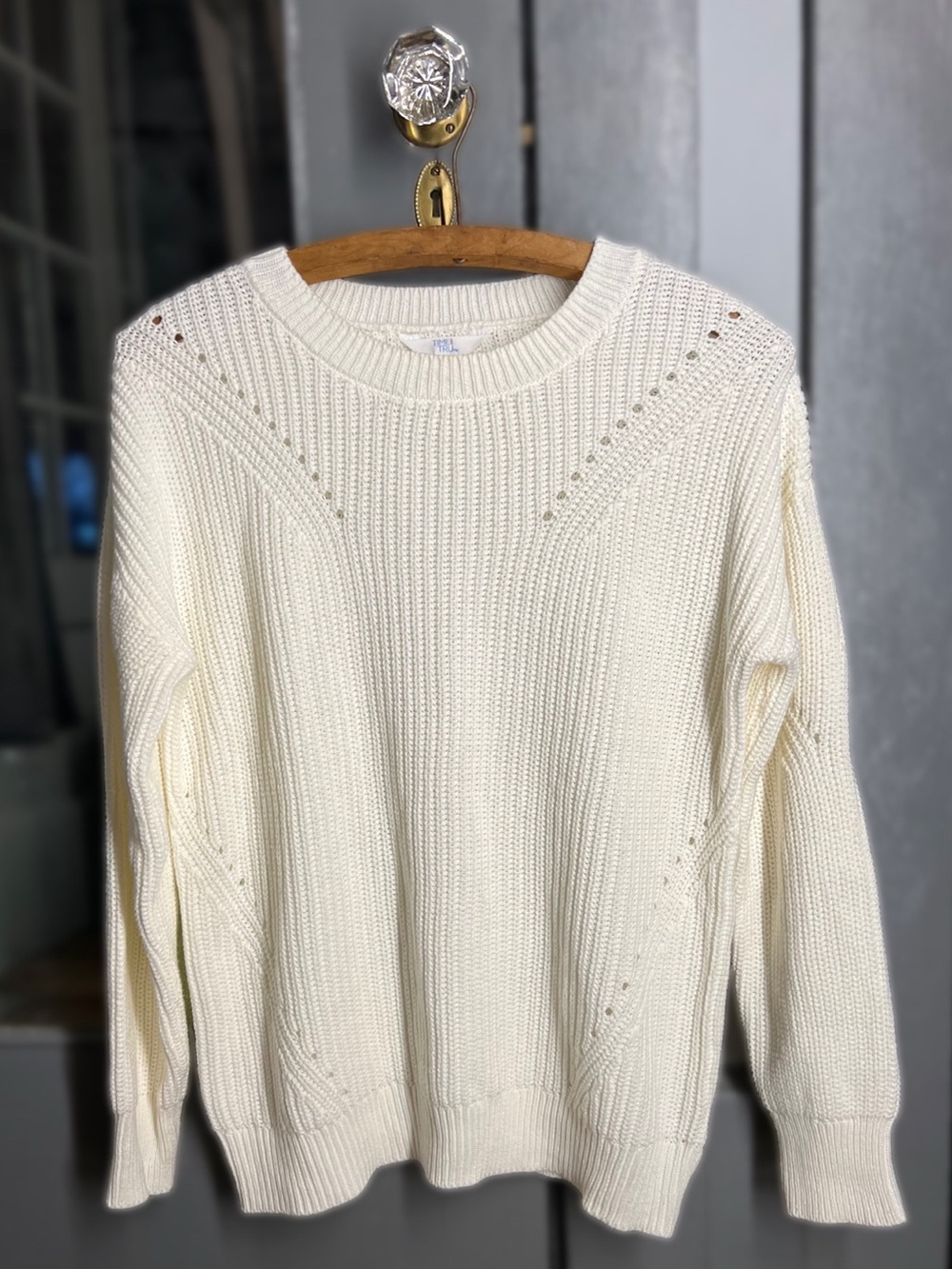 Time and Tru Cream Ribbed Crewneck Sweater